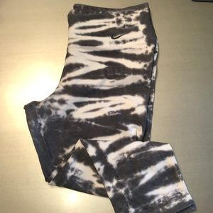 Tie Dye Dri Fit Capri Legging